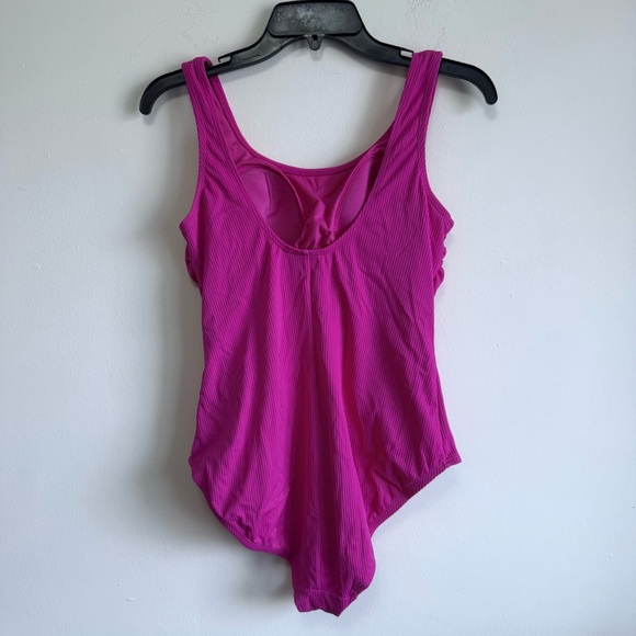 Catalina Magenta Ribbed Texture One Piece Swimsuit Large 12/14 Pink - Picture 4 of 7